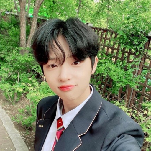 남재윤