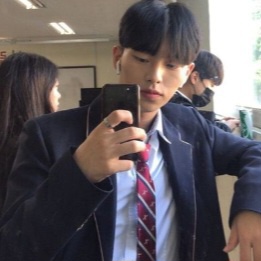 나지욱